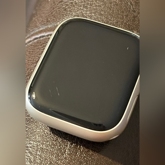 Apple Watch Series 8 41mm - Picture 2 of 8